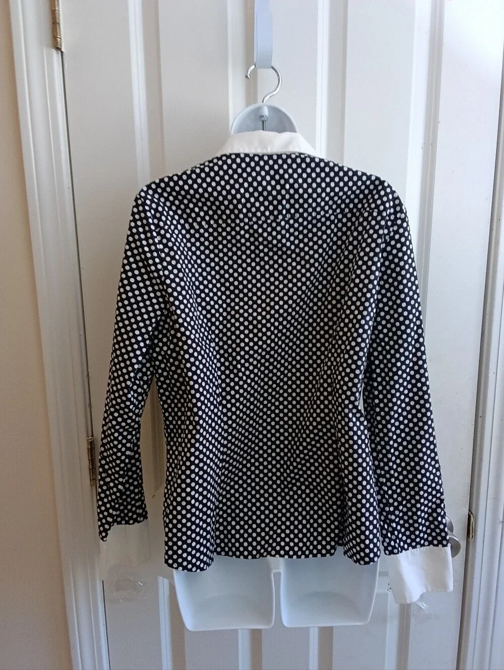 ANNE KLEIN Black Polka Dot Blouse with Red Trim SIZE 14 - Picture 7 of 7